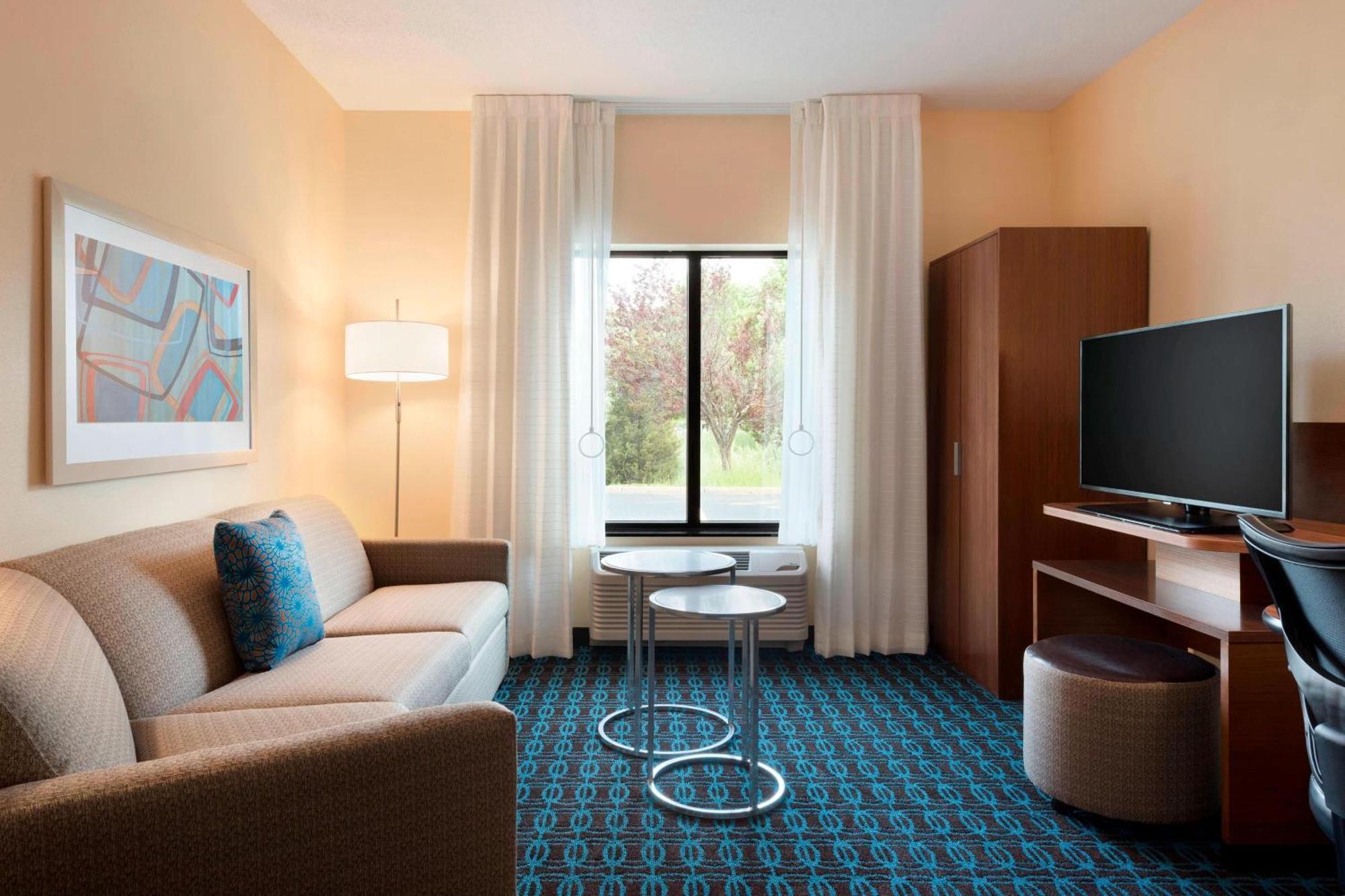 Fairfield Inn & Suites Hartford מנצ'סטר מראה חיצוני תמונה