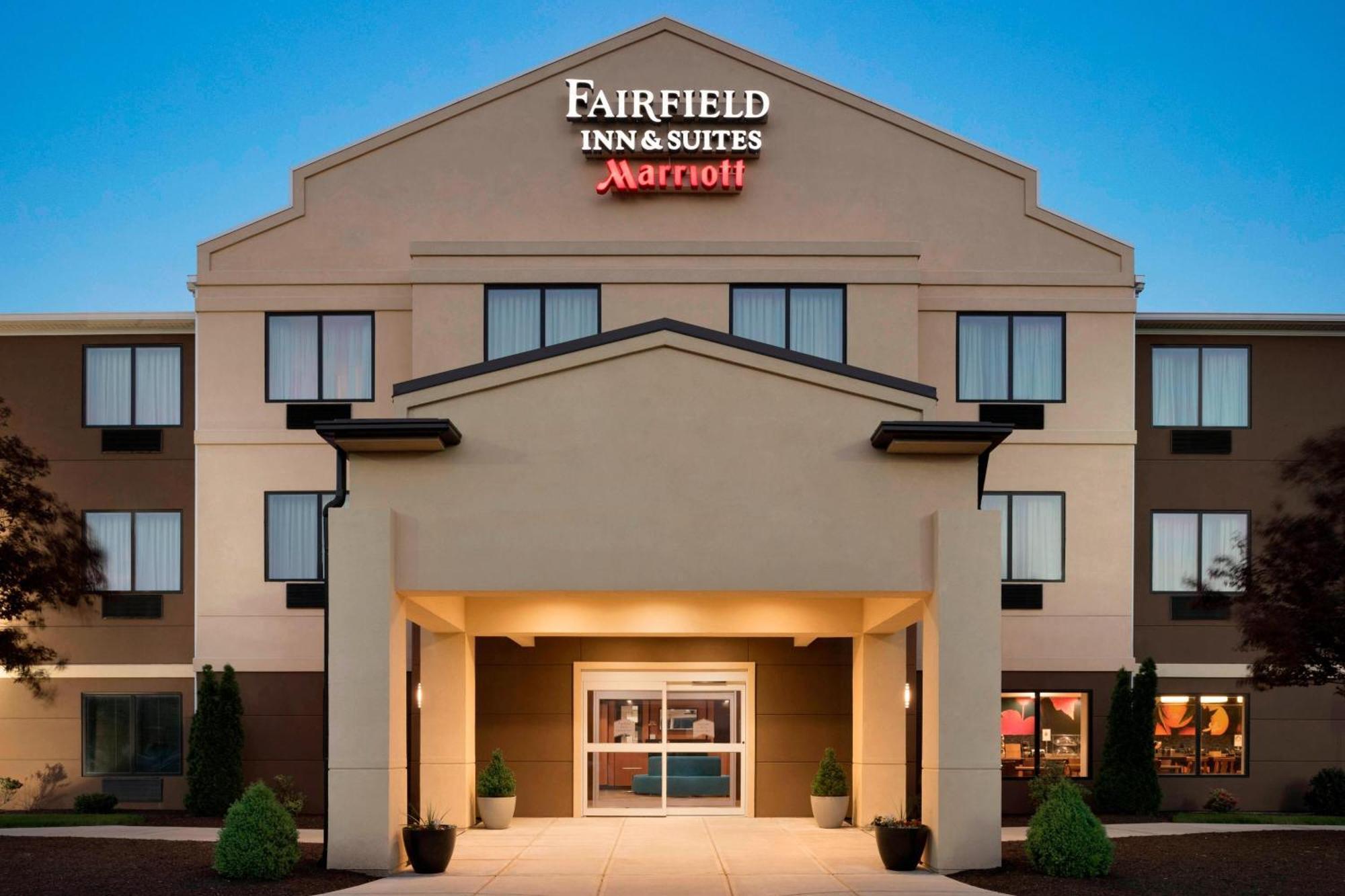 Fairfield Inn & Suites Hartford מנצ'סטר מראה חיצוני תמונה
